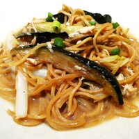 中国料理 「王朝」 ヒルトン東京ベイ - 鶏肉と茄子の王朝特製のXO醬伊府麺
