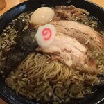 中華そば はな田 - 「特製中華そば」（「アッサリ」、1,250圓）。