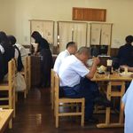 美也樹 - 常に満席の店内