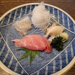 鮨みなと - 刺身盛合せ（鰈・中トロ・ばい貝）