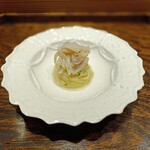 肉割烹 上 - 平貝の冷製パスタ