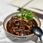 ON the TABLE CHINESE - 