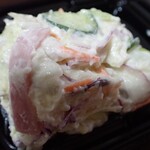 マルエツ - 料理写真:7種国産野菜のポテトサラダ（小）