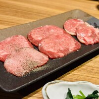 中目黒焼肉 登牛門 - 