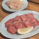焼肉ホルモン金樹 - 生タン
