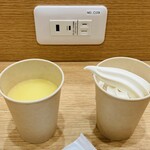 快活CLUB - 料理写真:コーンスープとソフトクリーム