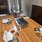 焼肉ホルモン金樹 - 店内