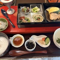 日本料理 鳥羽別邸 華暦 - 