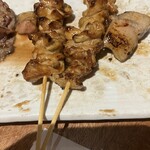 名物やきとんと塩もつ煮込みの店 たけだ - 