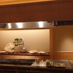 鳥匠いし井ひな - 内観