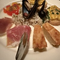 grigio la tavola - 