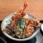 高半 - 海鮮丼（小）と天丼（小）のセット ￥1,550