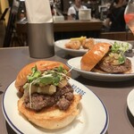 NY BISTRO by NO CODE - 