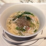 307516173 - 沖縄県産天然アーサとズワイ蟹 コニッシュジャックのヒレ入り卵スープ