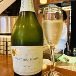 富岡一丁目の夕陽 - 20250703スパークリングワイン ダンシングフレイム880円