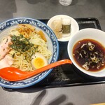 支那そば　昭和食堂 - 料理写真:ざるラーメン。
