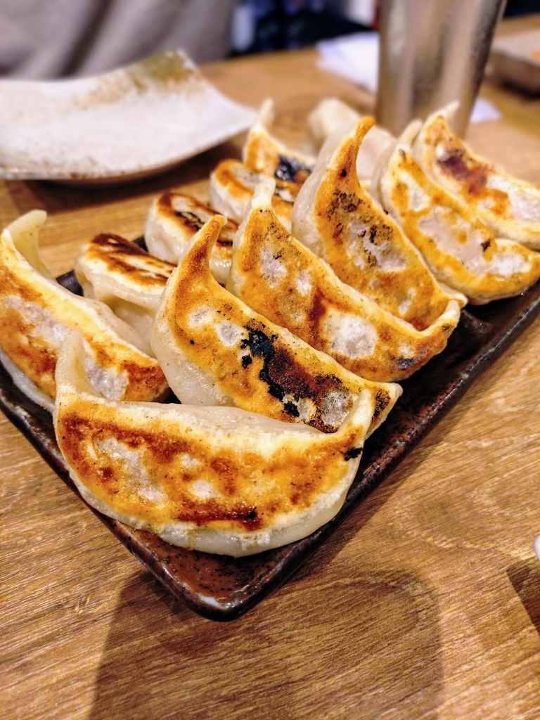 写真 4ページ目 : 肉汁餃子のダンダダン 吉祥寺店 - 吉祥寺/餃子 | 食べログ