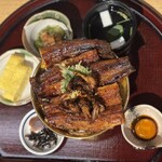 鰻 炭焼 ひつまぶし 美濃金 - 