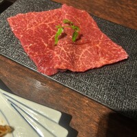 黒毛和牛焼肉 虎斑 北新地店 - 