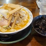 らぁめん優雅 - 白味噌らぁめん　岩海苔メンマトッピング