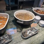 オチェーアノ - 焼き鮭、筑前煮、肉じゃが