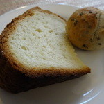 ブルックランズ - 自家製のパン