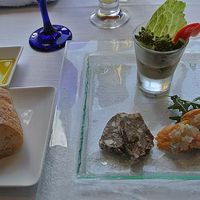 MAIN DINING by THE HOUSE OF PACIFIC - 前菜
