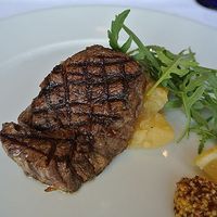 MAIN DINING by THE HOUSE OF PACIFIC - リブアイステーキ