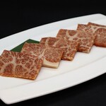 焼肉酒場蜂ヤ - 上カルビ