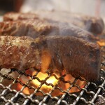 炭火焼肉ホルモンさわいし - 