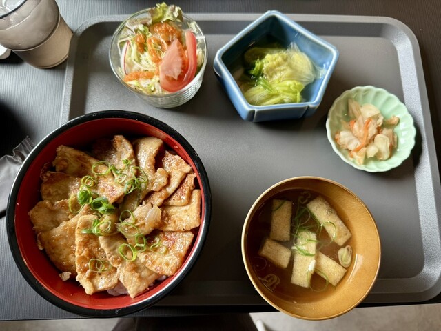 昼間食堂かわろ 本八戸の食堂｜ランチ営業11:00-15:00
