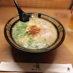 一蘭 - 料理写真:天然とんこつらーめん980円（税込）