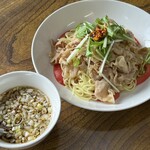 香妃 - うま辛雲白肉冷麺（千葉県産いも豚肉を使用）1,580円