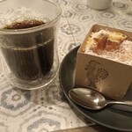 マヌエル ヴィーニョ エ ペティスコス 自由が丘店 - 