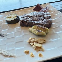 ニュー松坂 梅田32番街店 - 