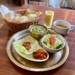 カトマンドゥカリーPUJA - 