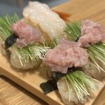 桜山鮨食人 五と二 - 