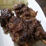 関内もつ肉店 - 2014年9月：これで一串 リブ芯