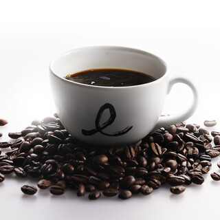 コーヒー豆の選定や焙煎方法、淹れ方にこだわったコーヒー専門店