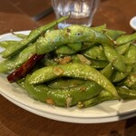 トンガリアーノ - 枝豆ペペロンチーノ