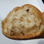 パウンドケーキ専門工房 スイーツ グッピー - 醤油風味のベーコンエピの断面