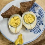 稲田酒店 - おでん（厚揚げ、玉子）