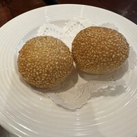 萬珍樓 本店 - 胡麻団子