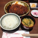 名古屋名物 みそかつ 矢場とん 矢場町本店 - 