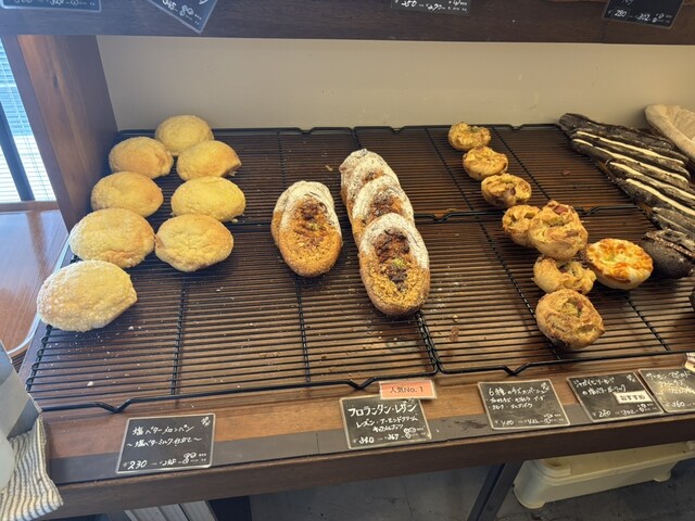 BOULANGERIE yanagawa （ブーランジュリー ヤナガワ） - 神沢