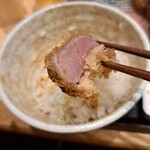 牛たん伊之助 - ミディアムレアーな牛カツ