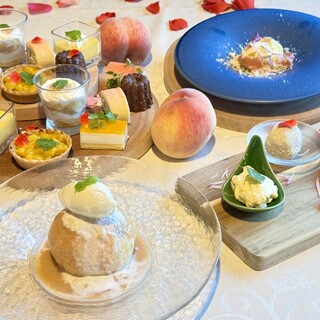 初夏を彩る抹茶とマンゴーのアフタヌーンティー