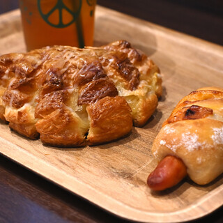 BAKERY&PUBLIC PENNY LANE_0