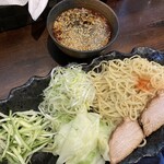 おいで、家 - 広島辛つけ麺1玉　1,100円