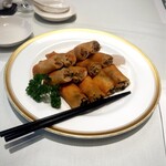 北京料理桂蘭 - 具材がたっぷり詰まったパリパリ食感の春巻です(o^^o)